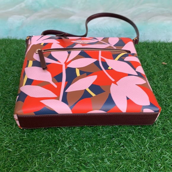 KATE SPADE TOP ZIP CROSSBODY Jackson Tropical toss - Picture 9 of 16